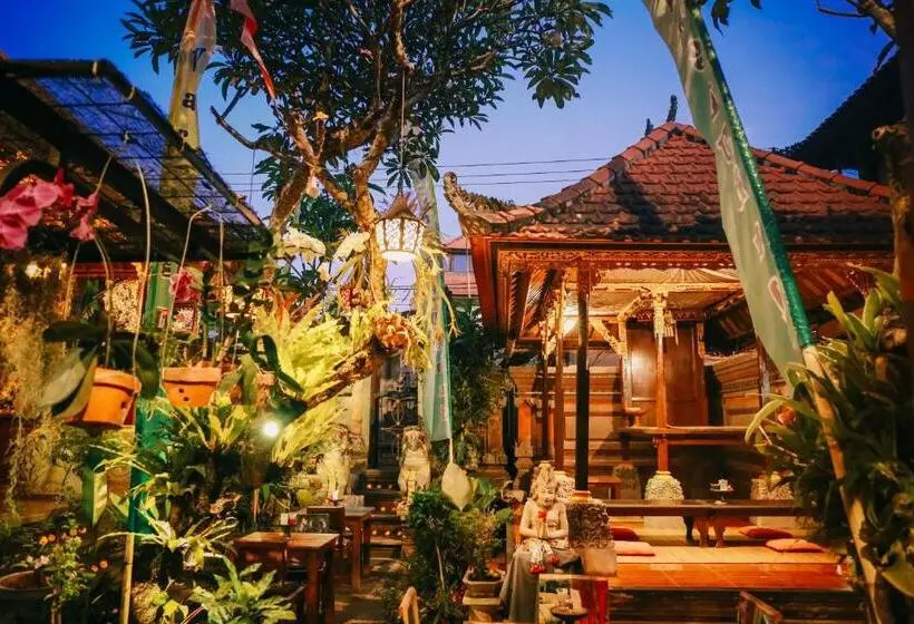 Fotos del hotel Loka House:  14