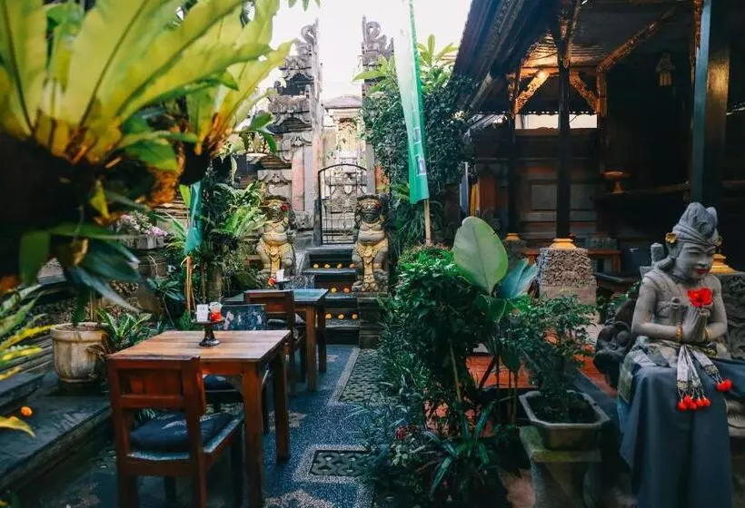 Fotos del hotel Loka House:  16