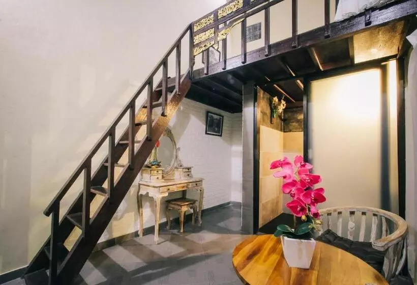 Fotos del hotel Loka House:  2