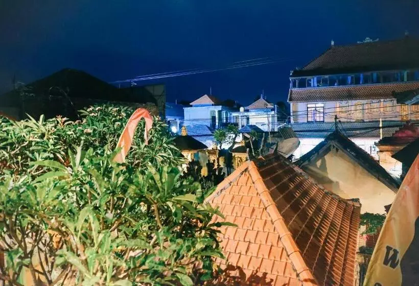 Fotos del hotel Loka House:  9