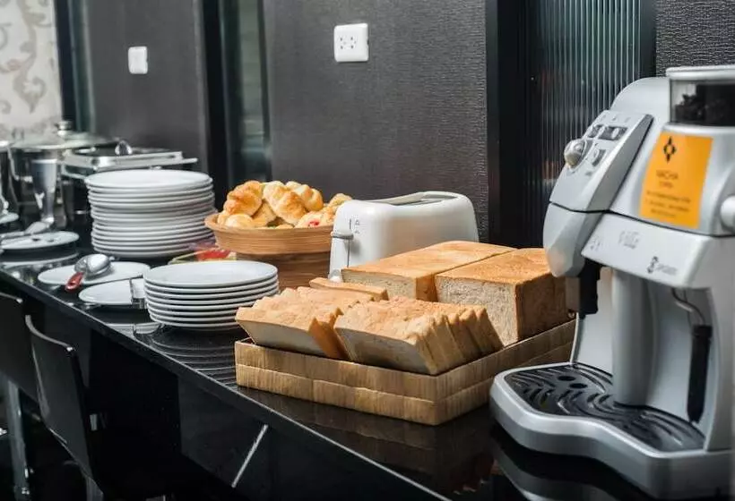 Fotos del hotel Lani Chiang Mai:  5