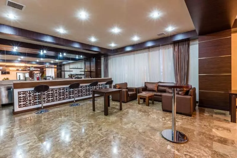 Fotos del hotel Ruma Expo:  2