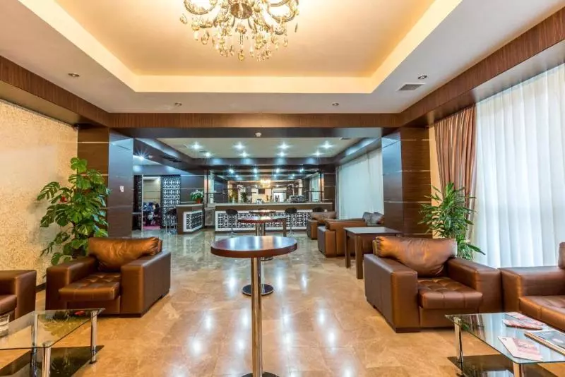 Fotos del hotel Ruma Expo:  8