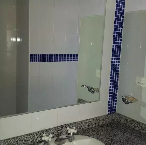 Fotos del hotel Vallclaire Suites:  19