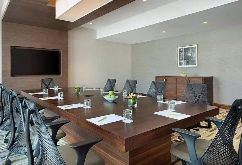 Fotos del hotel Hilton Garden Inn Dubai Al Muraqabat  Deira:  23