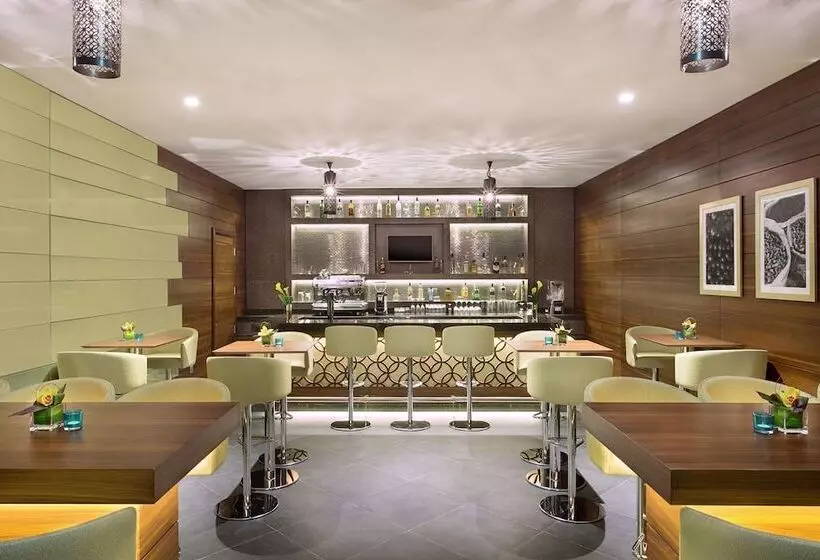 Fotos del hotel Hilton Garden Inn Dubai Al Muraqabat  Deira:  6