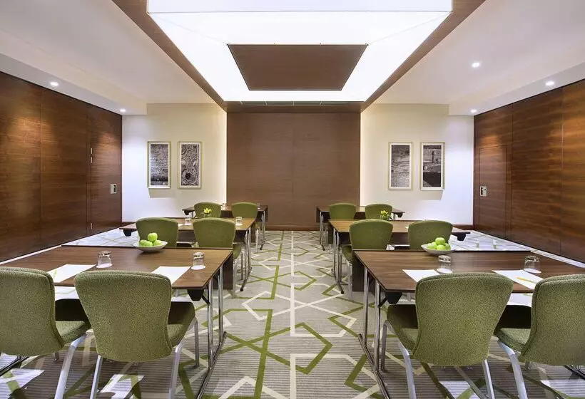 Fotos del hotel Hilton Garden Inn Dubai Al Muraqabat  Deira:  33
