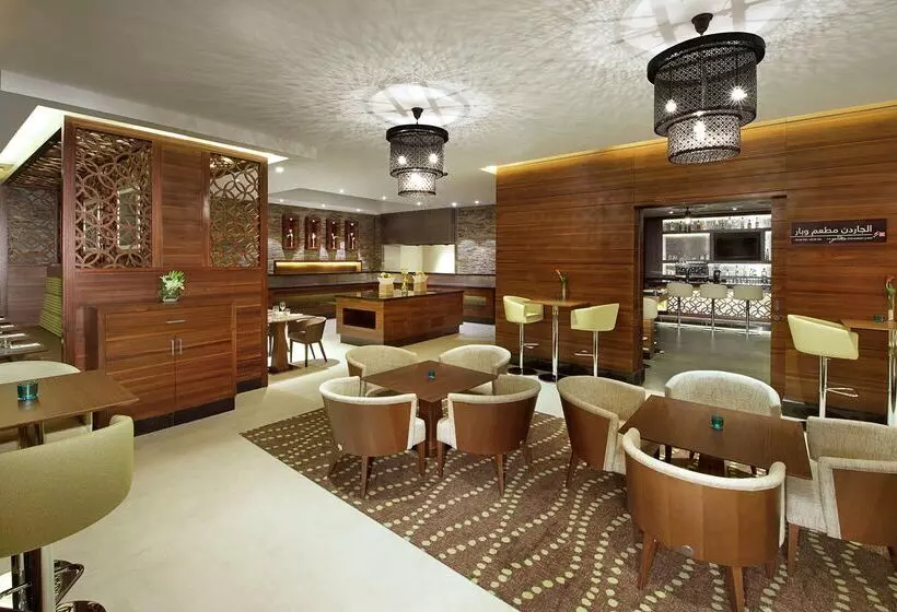Fotos del hotel Hilton Garden Inn Dubai Al Muraqabat  Deira:  35