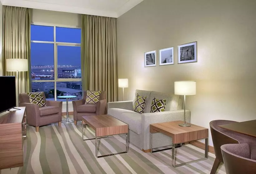 Fotos del hotel Hilton Garden Inn Dubai Al Muraqabat  Deira:  49