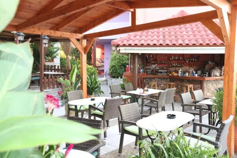 Fotos del hotel Poledas Apartments:  8