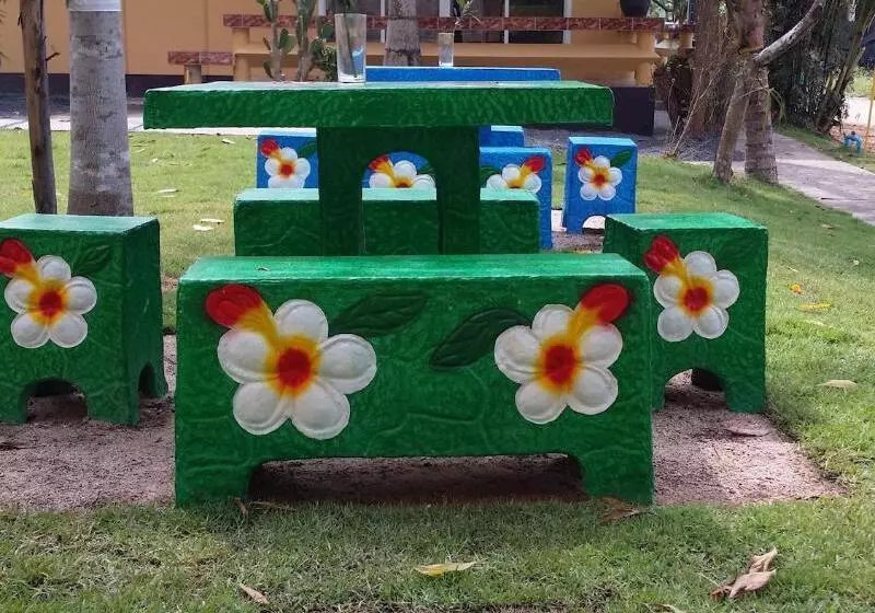 Fotos del hotel Summer House Resort 2:  5