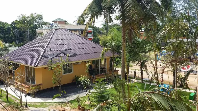 Fotos del hotel Summer House Resort 2:  17