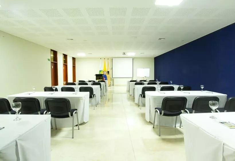 Fotos del hotel Dorado La 70:  21