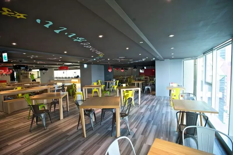 Fotos del hotel Fx Inn Kaohsiung Zhonghua Road Branch:  7