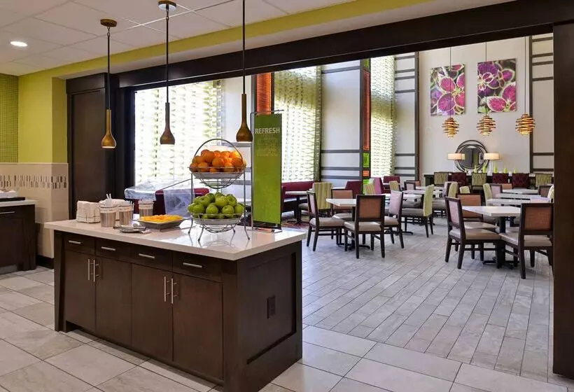 Fotos del hotel Hampton Inn & Suites Dallas Market Center:  22