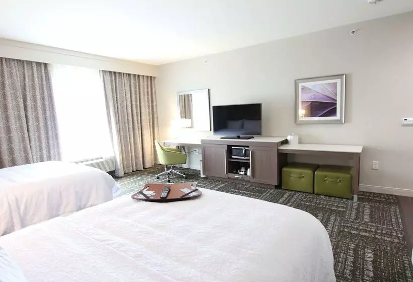 Fotos del hotel Hampton Inn & Suites Dallas Market Center:  18