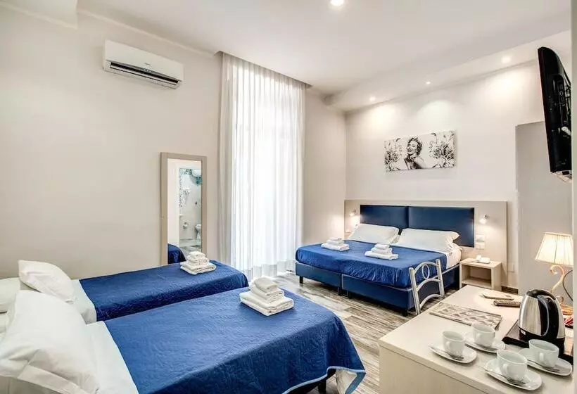 Fotos del hotel Napoli Svelata:  16