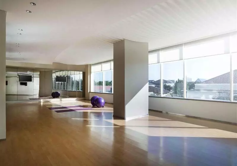 Fotos del hotel Novotel Makassar Grand Shayla:  23