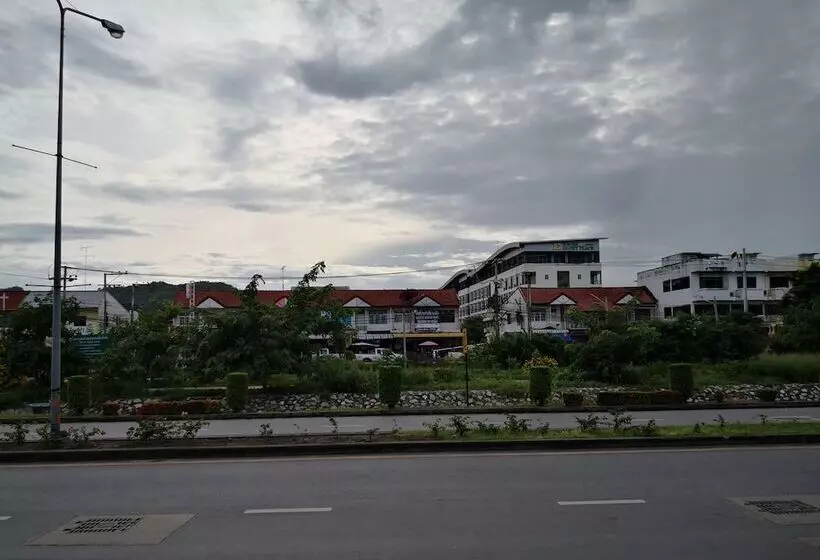 Fotos del hotel Baan Suksiri:  2