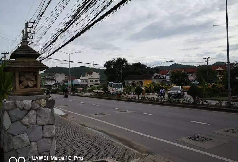 Fotos del hotel Baan Suksiri:  9