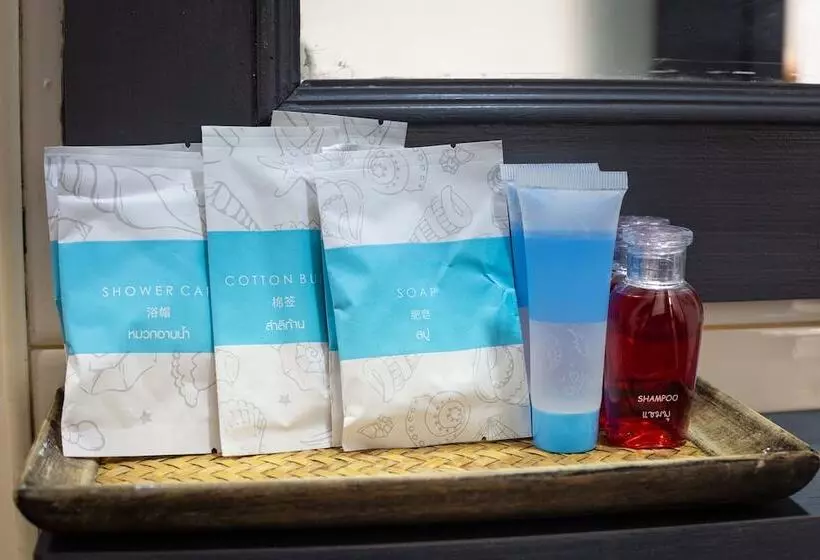 Fotos del hotel Baya Phuket:  8