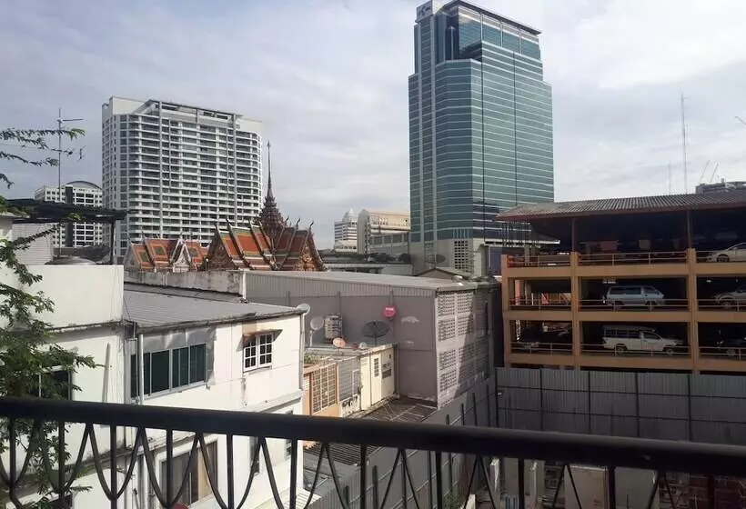 Fotos del hotel Bed By City:  6