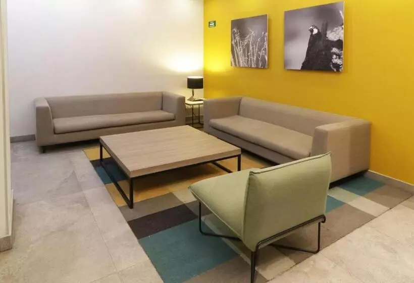 Fotos del hotel City Express Plus Monterrey Galerías:  11