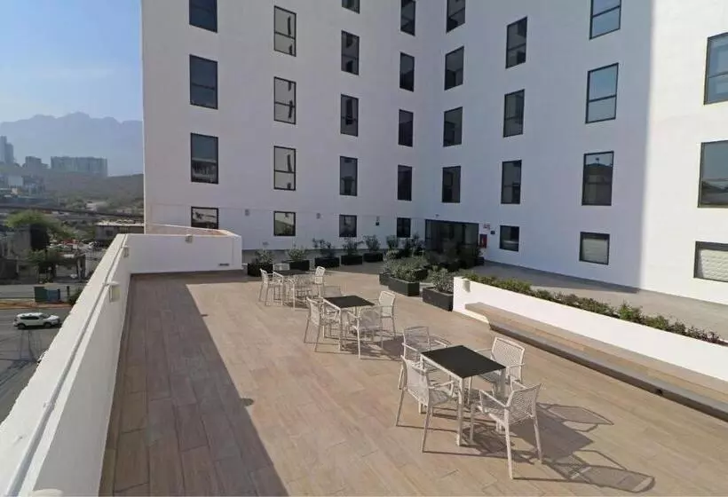 Fotos del hotel City Express Plus Monterrey Galerías:  7