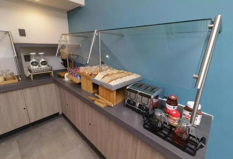 Fotos del hotel City Express Plus Monterrey Galerías:  6