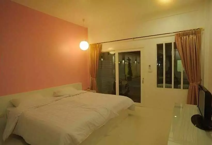 Boutique Guesthouse By Clearhouse