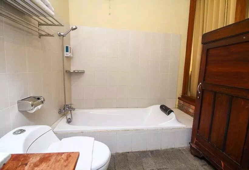 Fotos del hotel Cempaka Villa Borobudur:  13