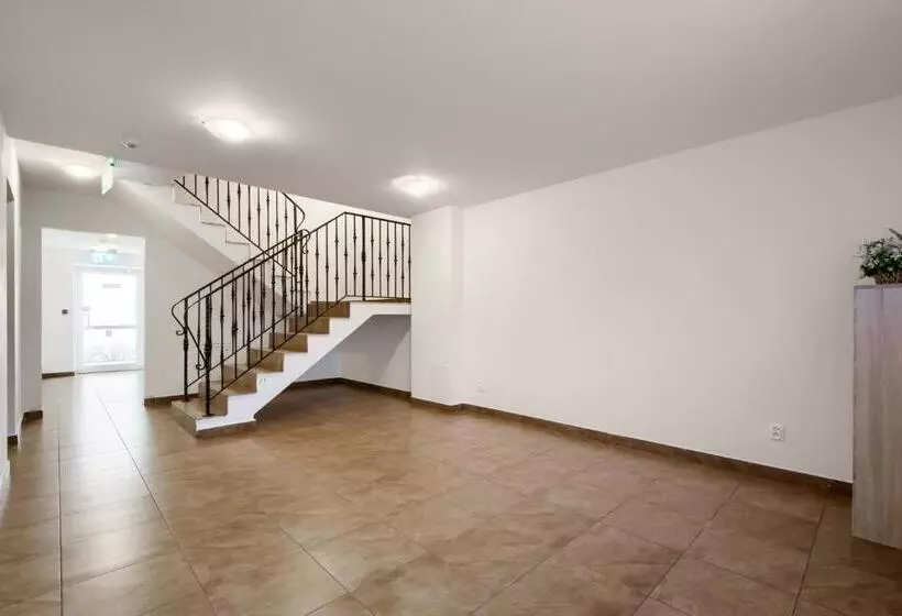 Fotos del hotel Patra:  25