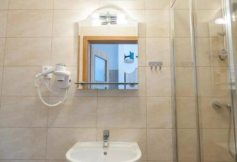 Fotos del hotel Patra:  9