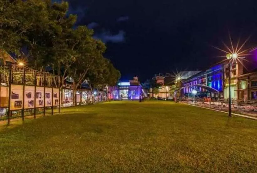 Fotos del hotel Charming Motel:  6