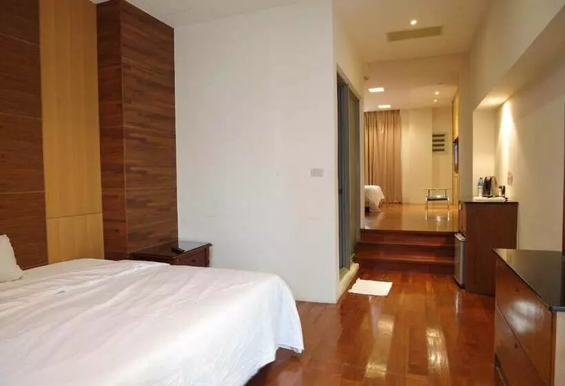 Fotos del hotel Charming Motel:  14