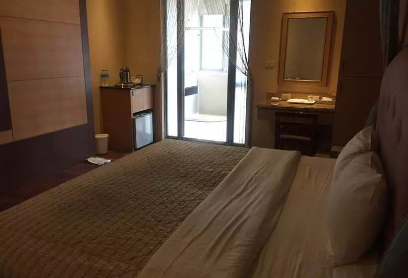 Fotos del hotel Charming Motel:  10