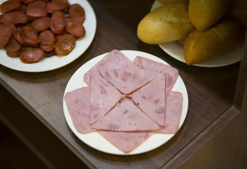 Fotos del hotel Camel City:  9