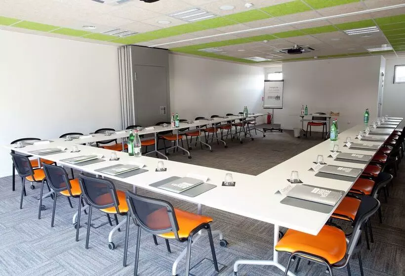 Fotos del hotel Campanile Clermont Ferrand Centre:  4