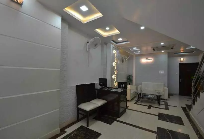 Fotos del hotel Central Residency:  13