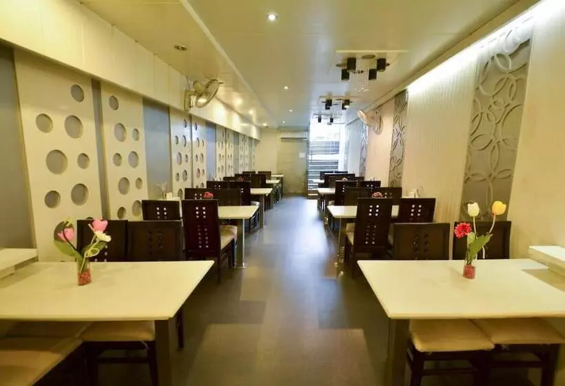 Fotos del hotel Central Residency:  5