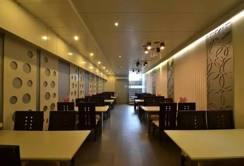 Fotos del hotel Central Residency:  10