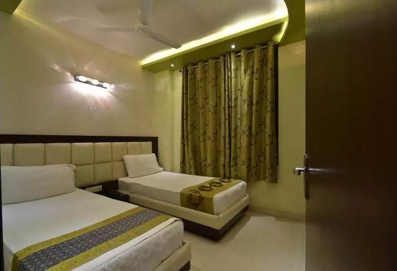 Fotos del hotel Central Residency:  21