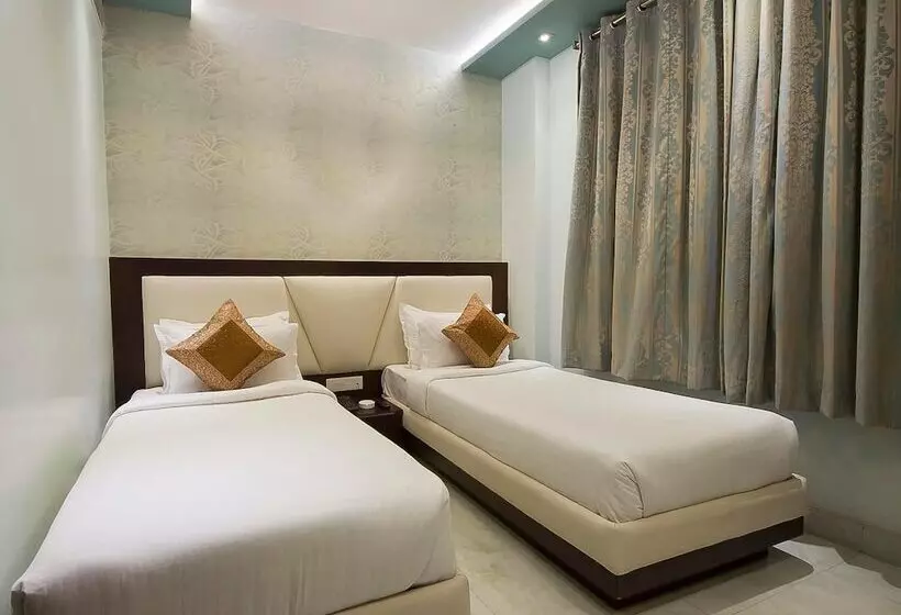 Fotos del hotel Central Residency:  8