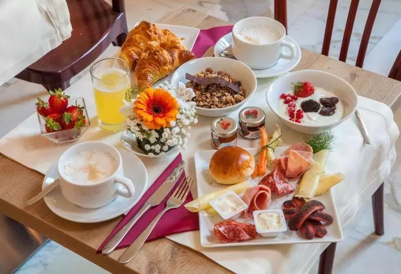 Fotos del hotel Floris:  17