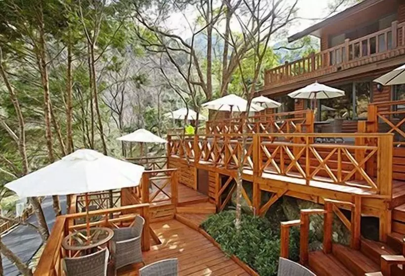 Fotos del hotel Hung's Mansion Basian Villas:  6