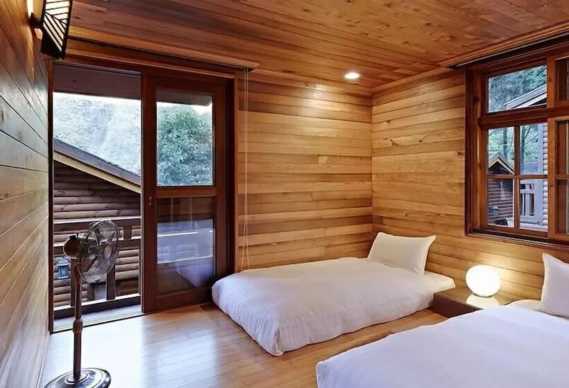 Fotos del hotel Hung's Mansion Basian Villas:  19