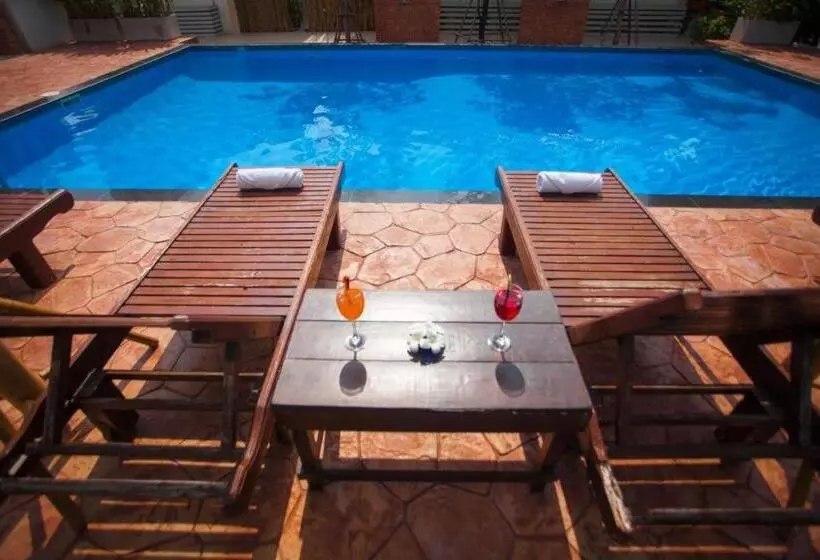 Fotos del hotel Lotusland Resort:  19