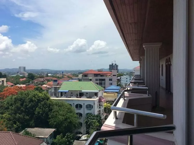 Fotos del hotel Tassanee Garden Lodge:  11