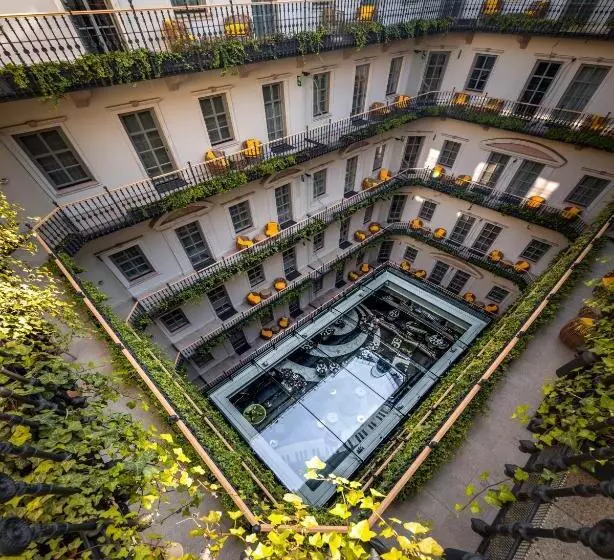 Fotos del hotel Aria Hotel Budapest By Library Hotel Collection:  22