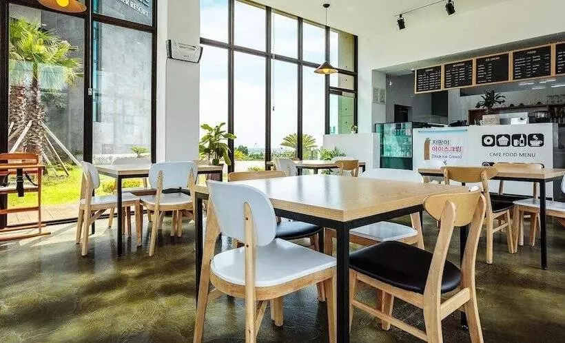 Fotos del hotel Etier Resort:  3